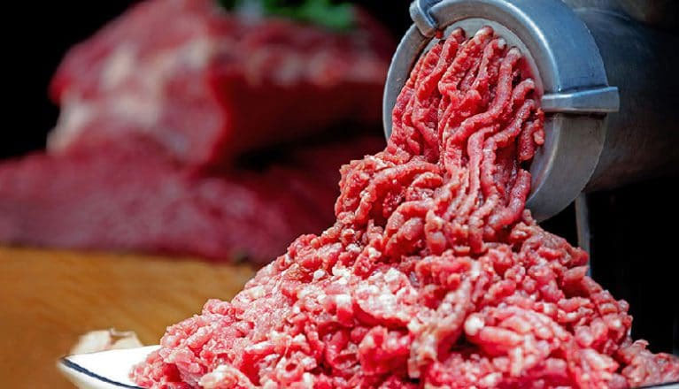 گوشت چرخ کرده گوسفندی بهتر است یا گوساله؟